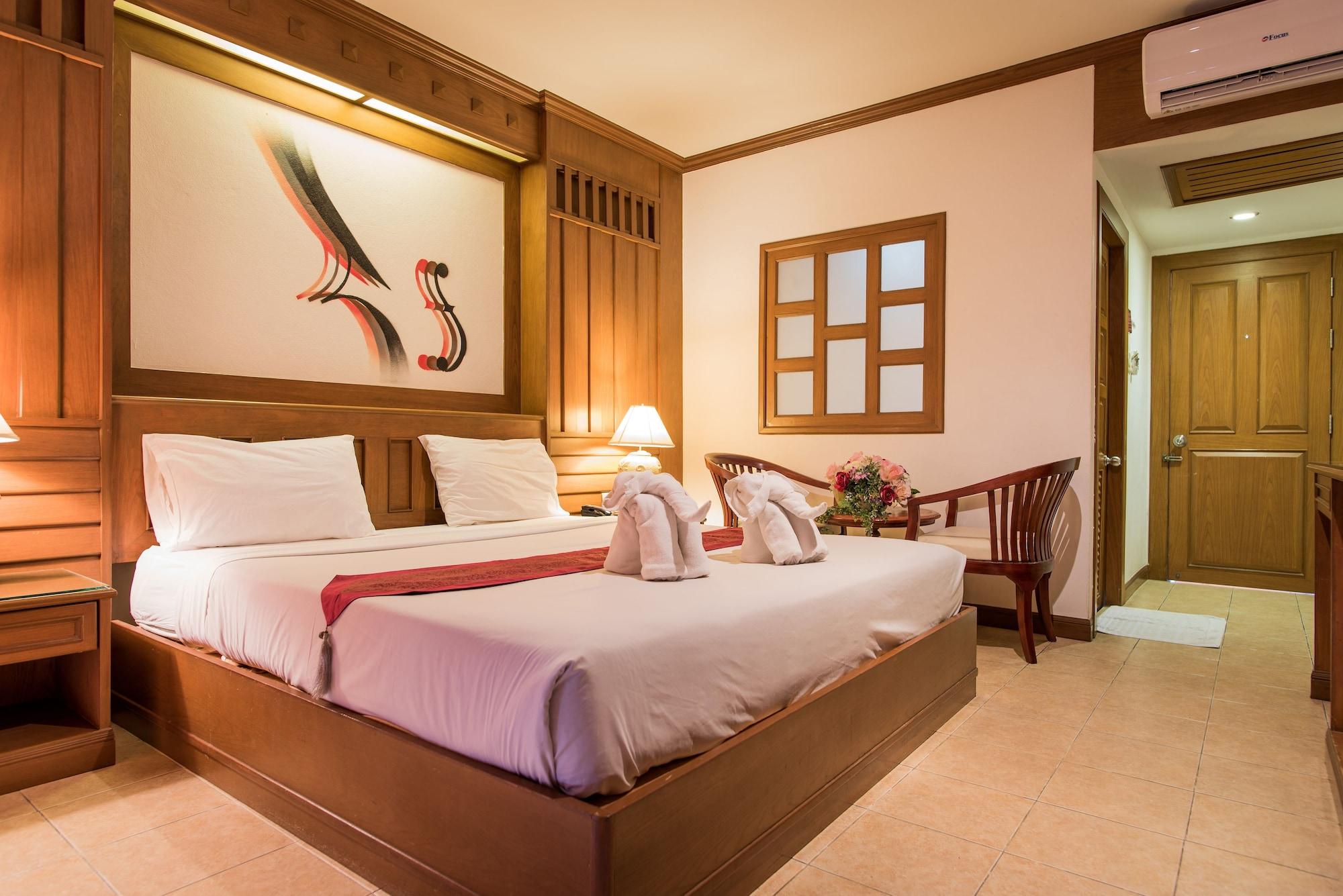 Cello Hotel Patong Eksteriør billede